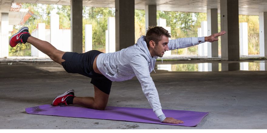 30-day Posture Challenge - Yoga Routine - Fitness Plan - Strong Back ...