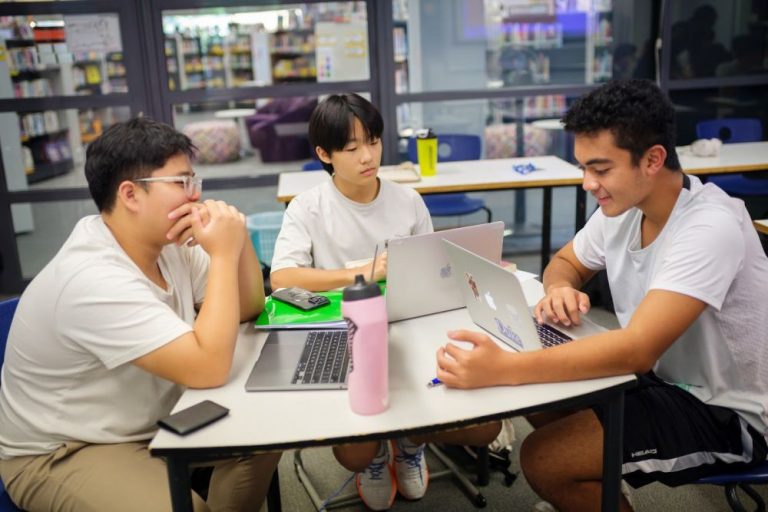 Why and how to be a better listener using active listening skills ...